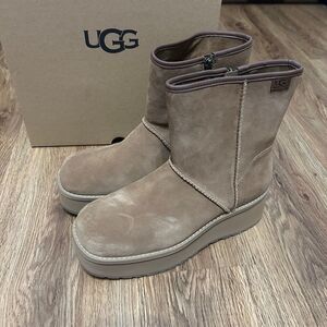 UGG Cityfunc chestnut suede zipper platform boots booties shoes women’s 9 new